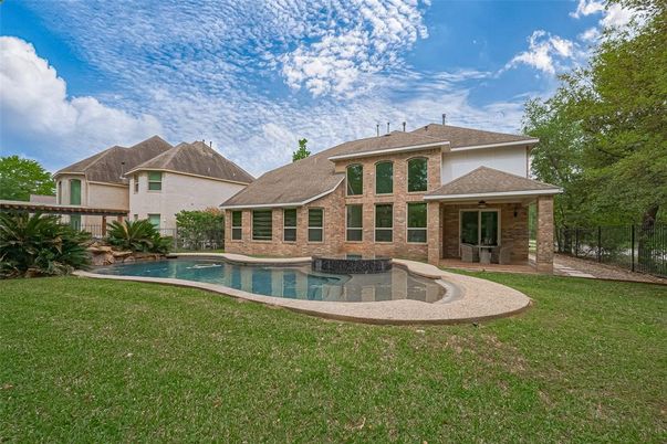 Backyard, Exterior, Pool