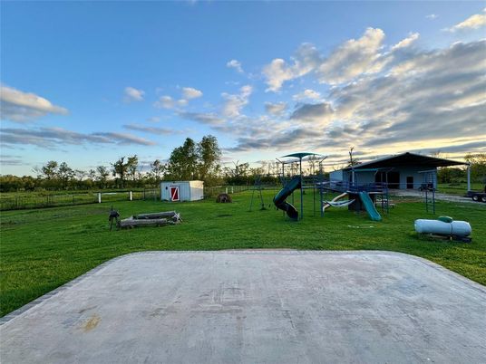 Backyard, Exterior, Playground