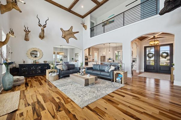 Interior, Kitchen, Living room, Pendant Lights, Recessed Lighting, Wooden Beams, Wood Texture Flooring