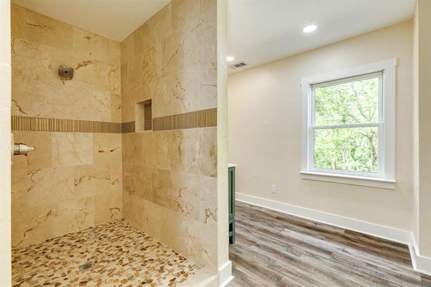 Bathroom, Interior, Marble Walls, Recessed Lighting, Wood Texture Flooring