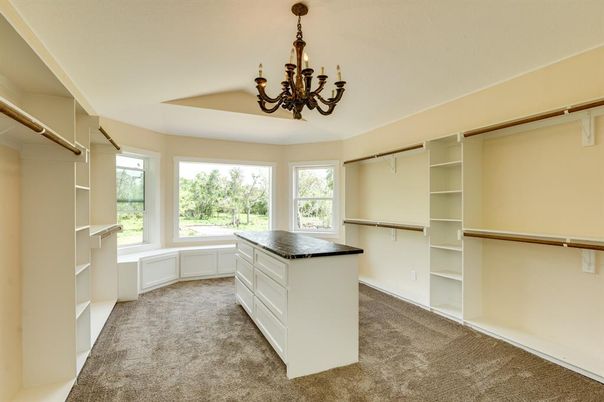 Chandelier, Interior, Walk-in Closets