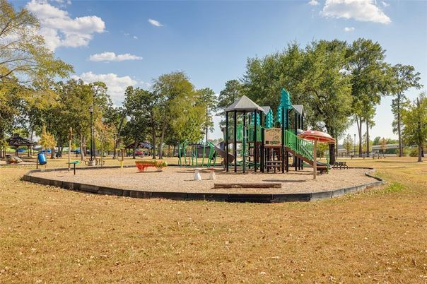 Backyard, Exterior, Playground