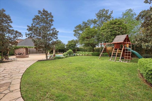 Backyard, Exterior, Playground