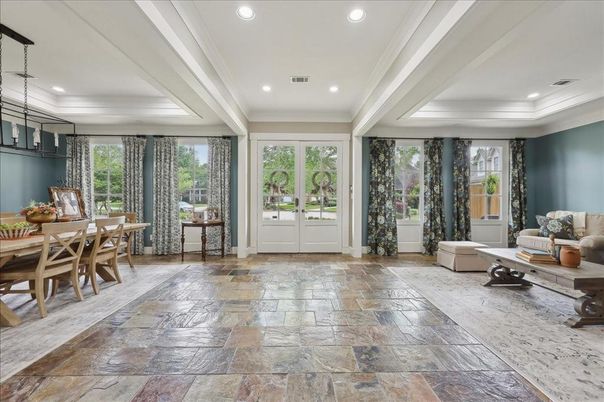 Dining room, Interior, Living room, Pendant Lights, Recessed Lighting