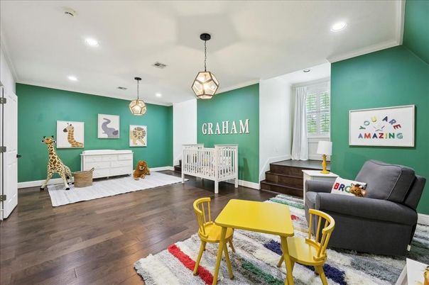 Bedroom, Interior, Living room, Pendant Lights, Recessed Lighting, Wood Texture Flooring