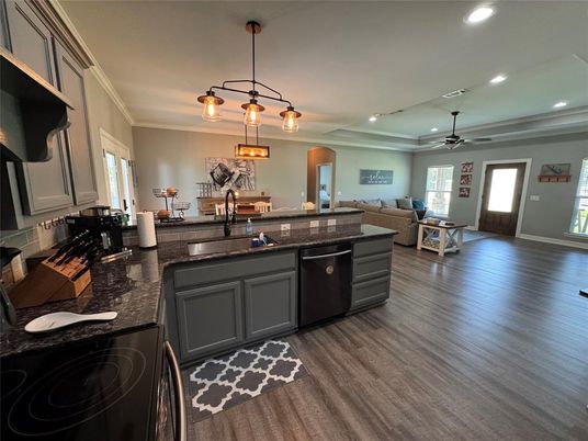 Interior, Kitchen, Living room, Pendant Lights, Recessed Lighting, Wood Texture Flooring