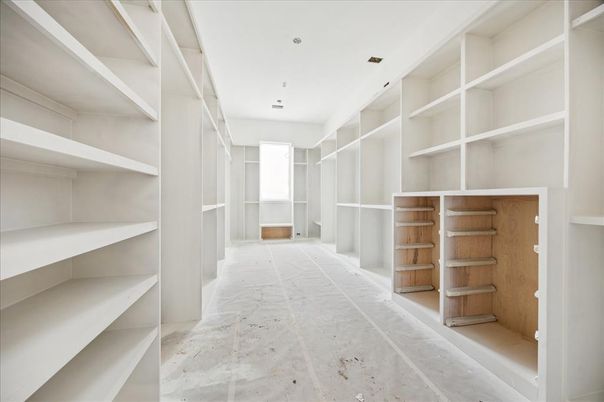 Interior, Walk-in Closets