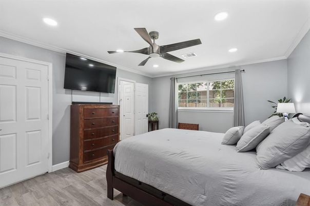 Bedroom, Interior, Recessed Lighting, Wood Texture Flooring