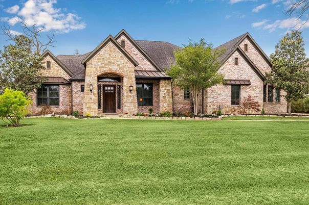 Backyard, Exterior, Facade, Brick Facade, Tudor Revival