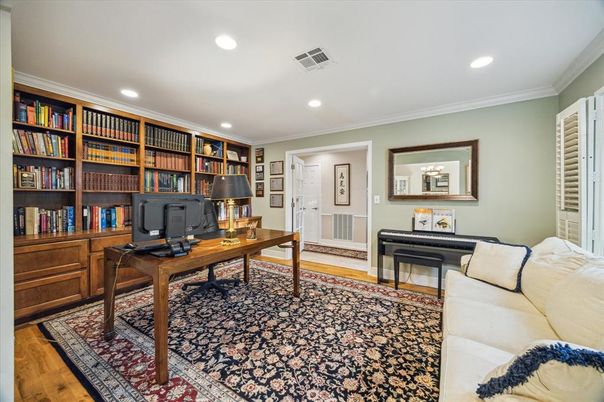 Home Office, Interior, Piano, Recessed Lighting, Wood Texture Flooring