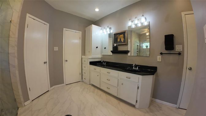Bathroom, Dual Sink Vanities, Interior, Marble, Recessed Lighting