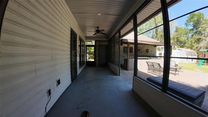 Exterior, Sun Room