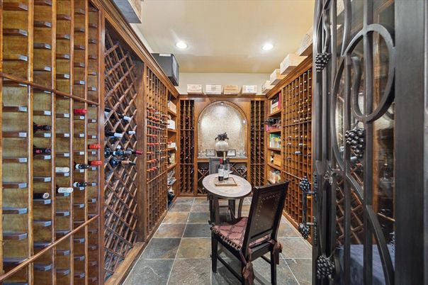 Interior, Recessed Lighting, Wine Storage
