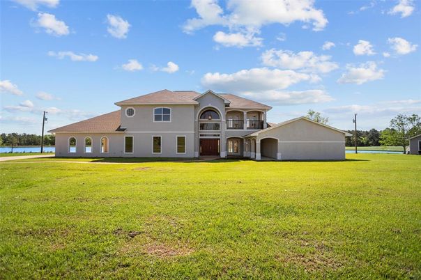 Backyard, Exterior, Water