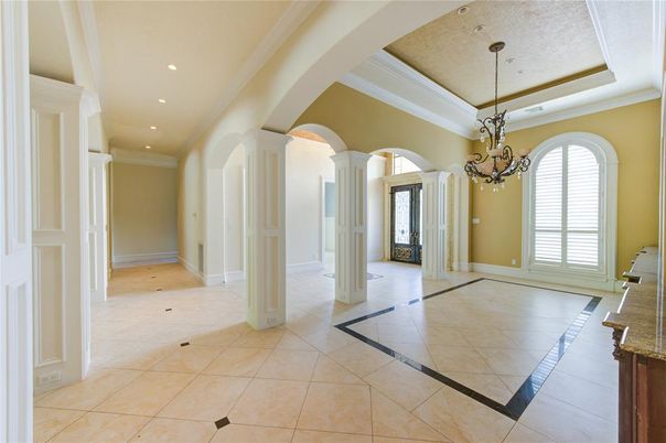 Chandelier, Interior, Recessed Lighting