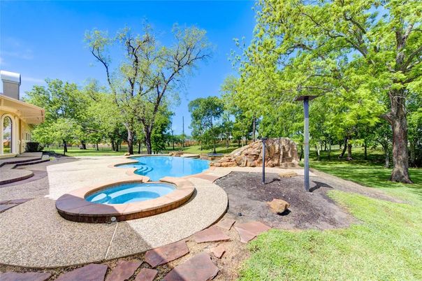 Backyard, Exterior, Pool