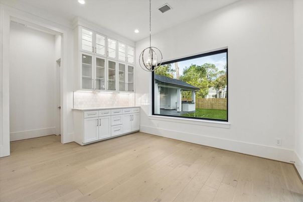 Empty room, Interior, Pendant Lights, Recessed Lighting, Wood Texture Flooring