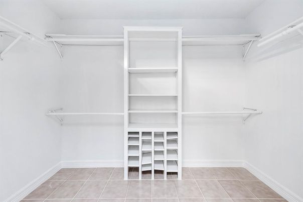 Interior, Walk-in Closets