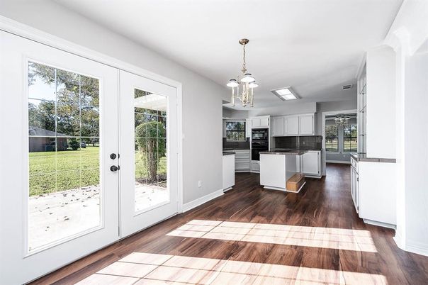 Interior, Kitchen, Pendant Lights, Wood Texture Flooring