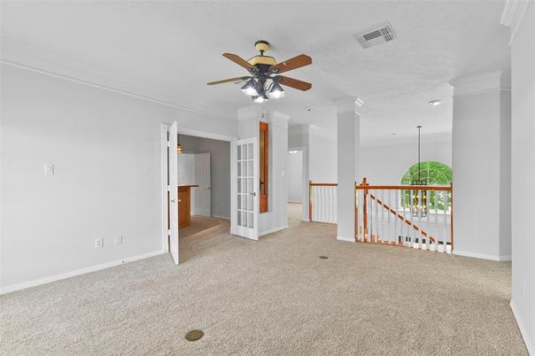 Empty room, Interior, Recessed Lighting