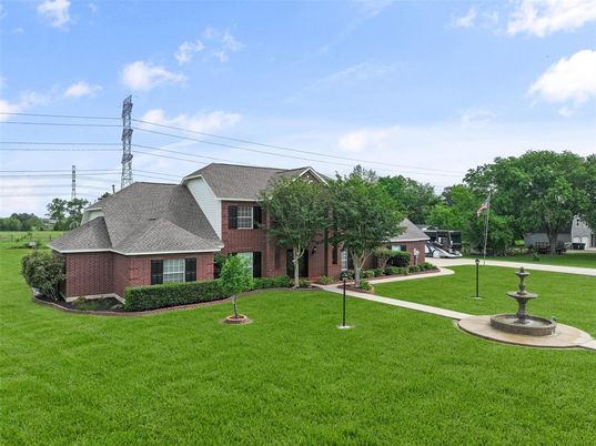 Backyard, Exterior, Facade, Brick Facade, French Provincial