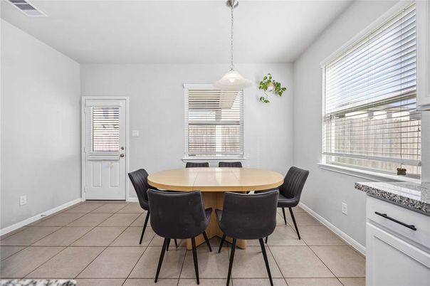 Dining room, Interior, Pendant Lights