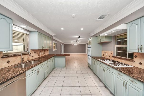Interior, Kitchen, Recessed Lighting