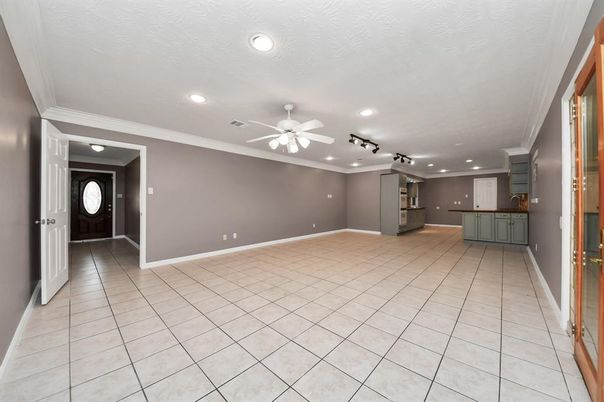 Empty room, Interior, Kitchen, Recessed Lighting