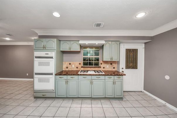 Interior, Kitchen, Recessed Lighting