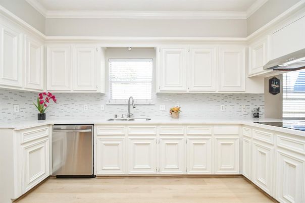 Interior, Kitchen, Stainless Steel Appliances, Wood Texture Flooring