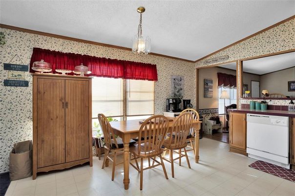Dining room, Interior, Pendant Lights