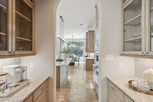 Chandelier, Dining room, Interior, Pendant Lights, Recessed Lighting
