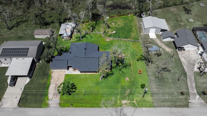 Exterior, Drone