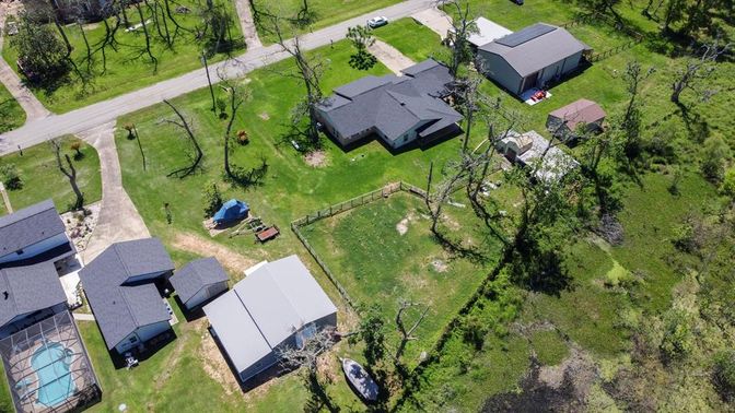 Exterior, Drone