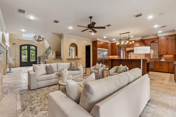 Chandelier, Interior, Kitchen, Living room, Recessed Lighting, Stainless Steel Appliances