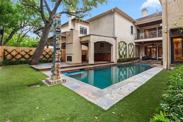 Backyard, Exterior, Pool