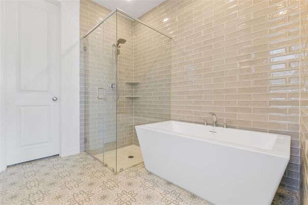 Bathroom, Free Standing Baths, Glass Shower, Interior, Recessed Lighting