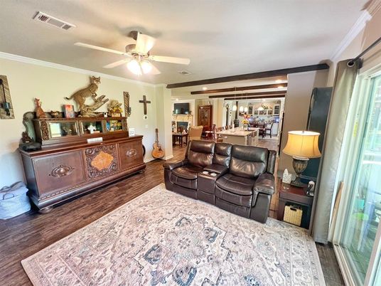 Interior, Living room, Recessed Lighting, Wood Texture Flooring