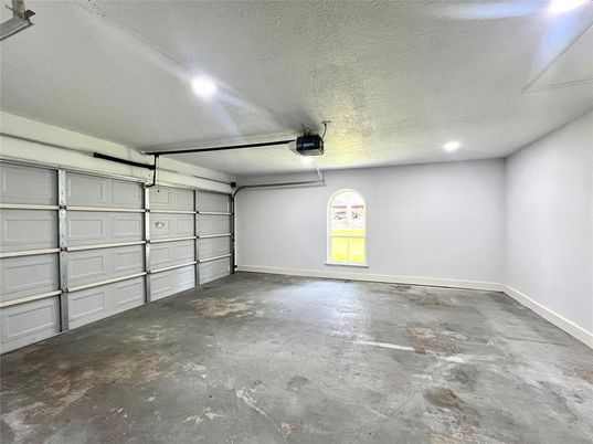 Garage, Interior, Recessed Lighting