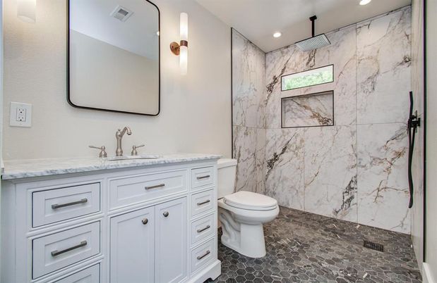 Bathroom, Interior, Marble Walls, Recessed Lighting