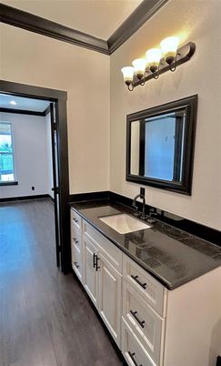 Bathroom, Dual Sink Vanities, Interior, Wood Texture Flooring
