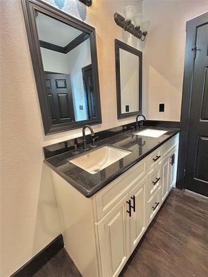 Bathroom, Dual Sink Vanities, Interior, Wood Texture Flooring