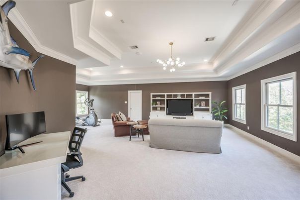 Fitness Equipment, Home Office, Interior, Living room, Pendant Lights, Recessed Lighting