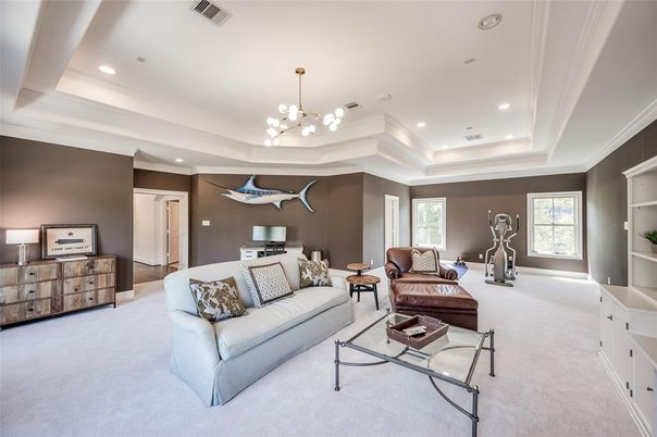 Fitness Equipment, Interior, Living room, Recessed Lighting