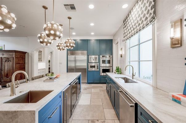 Interior, Kitchen, Pendant Lights, Recessed Lighting, Stainless Steel Appliances