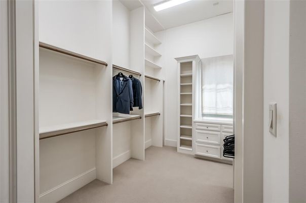 Interior, Walk-in Closets