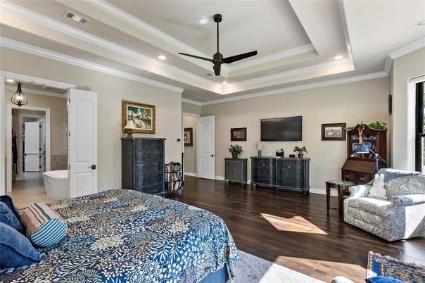 Bathroom, Bedroom, Interior, Pendant Lights, Recessed Lighting, Wood Texture Flooring