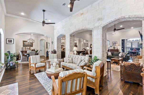 Dining room, Interior, Living room, Pendant Lights, Recessed Lighting, Stone Walls, Wood Texture Flooring