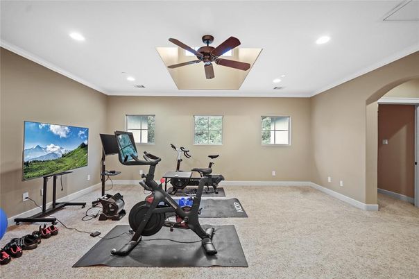 Fitness Equipment, Interior, Recessed Lighting