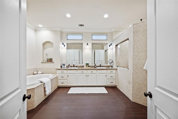 Bathroom, Dual Sink Vanities, Interior, Recessed Lighting, Wood Texture Flooring
